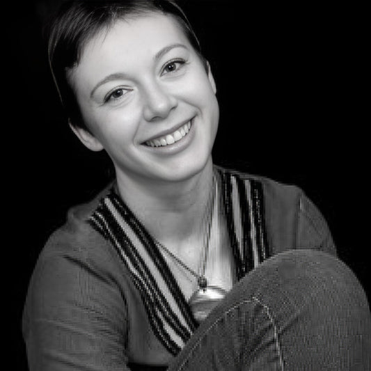 Dissecting Robyn Fraser